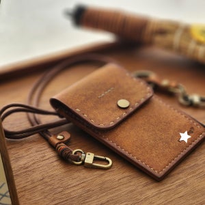 목걸이카드지갑_지퍼형(지퍼확장형), 피오니의 가죽공감