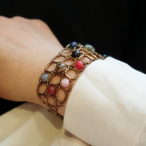 르앤 젬스톤 3단 팔찌, 가온/가온스톤