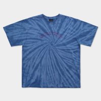 아임낫어휴먼비잉 TIE-DYE BASIC LOGO TEE -