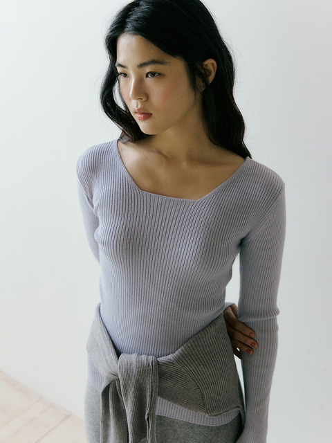 [베르브] 브이 스퀘어 넥 니트