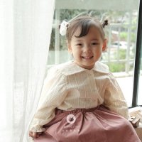 쪼꼬미가 생각나는 민들레꽃이랑 비누향기 - cream color lace punching baby cotton sailor blouse