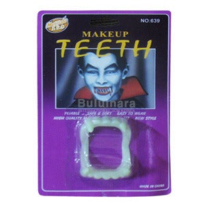 드라큐라백작 이빨