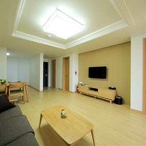 더베이리조트 40평형 테슬라S90D EV 제주도항공권 김포울산항공권