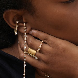 [파나쉬 차선영] ARROW Gold Linear Mismatched Earring