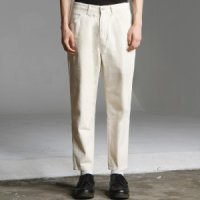 CROP TAPERED JEAN (IVORY)