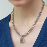 러브미몬스터 Surgical Square Initial Necklace