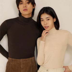 히트터치 모크넥 반폴라 티셔츠