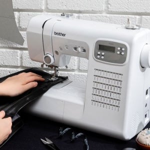 부라더 정품 AS가능 가정용 스마트 전자 미싱 FS60X 수강증+서적+용구함+재단가위