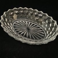 포스토리아 “아메리칸” 패턴 타원형 서빙 보울 Fostoria "American" Pattern Oval Serving Bowl circa 1916 - 1986