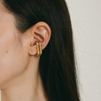 핀리 O EAR CUFF MEDIUM GOLD