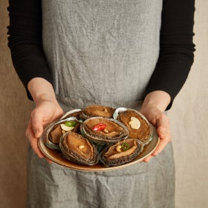 팔팔씨푸드 특대 선물용 전복장조림 2kg 고급형, 팔팔씨푸드