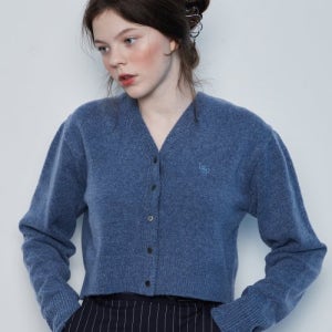 [러브이즈트루] IN CROP KNIT CARDIGAN(BLUE) 4376562