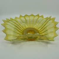 포스토리아 "Heirloom" 옐로우 (노랑) 오팔레슨 (유백색) 아트 글래스 센터 보울 Fostoria "Heirloom" Yellow Opalescent Art Glass Ce