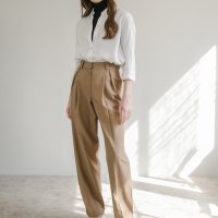 룬케이브 하이라이즈 울 테이퍼드 팬츠 HIGH-RISE WOOL TAPERED PANTS