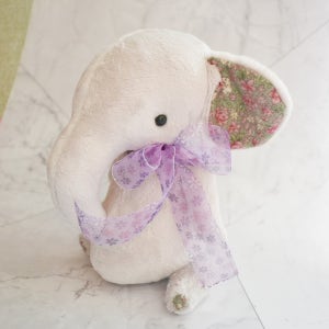 아기 코끼리, 삼수니 다락방