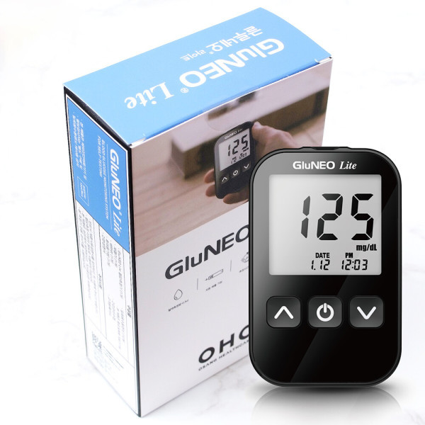 메디위 글루네오라이트 혈당계+채혈침10개+채혈기1개+수첩