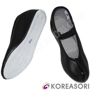 코리아소리 검정색 코있는 검정색 소가죽 3cm 안굽있는 한국무용신발 무용슈즈