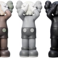 카우스 피규어 인형 KAWS Holiday Vinyl Figure Set Stockx 관세