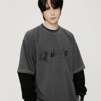 콰이어티스트 QT OVERSIZE LAYERED LONG SLEEVES-CHARCOAL