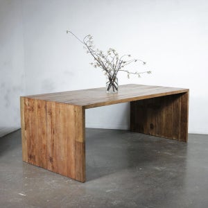 느릅고재 워터풀 테이블