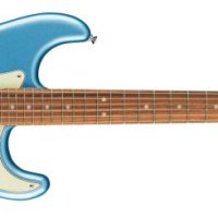 Fender 일렉트릭 Player Plus Stratocaster Pau Ferro Fingerboard Opal Spark