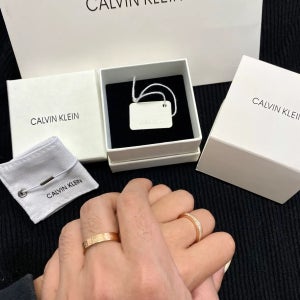 [1+1] CK 캘빈클라인 커플링 심플 반지 링 2개 세트