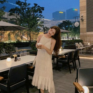 [휴양지룩] 리퍼니 셔링 나시 원피스 봄 여름 민소매 머메이드 플레어 플리츠 A라인 롱 여름휴가 휴양지 바캉스