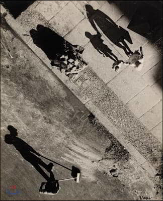Object  : photo : modern photographs, the Thomas Walther collection 1909-1949