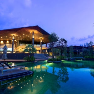 카오락 칼리마 리조트 앤 빌라 조식포함 객실예약