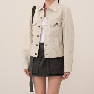 광고 메인 이미지