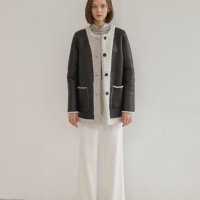 오비노 칼라리스 리버서블 하프 무스탕 코트 COLLARLESS REVERSIBLE HALF COAT - DARK ZZJ9XX00021