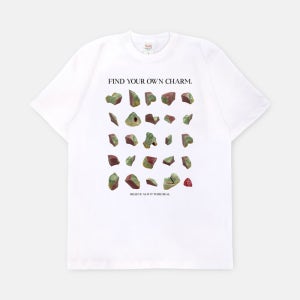 Find your own charm 반팔티셔츠