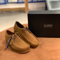 레어택 클락스 남성용 스웨이드 왈라비 CLARKS WALLABEE CLA-26155518