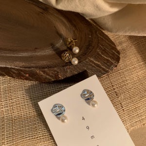 원터치 실버 진주 귀걸이, 슬로밍(Sloming)