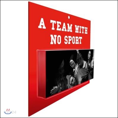 A Team with No Sport Paperback (Virgil Abloh Pyrex Vision Flip Book)