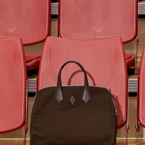 핸즈 아이즈 하트 Bowling Bag In Brown