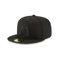 뉴에라 보스턴 레드삭스 블랙아웃 베이직 Fitted 5268715 59FIFTY 5950