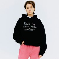 N커버 앤커버 STAND BY TYPO CROP HOODIE-BLACK