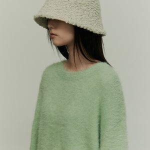 [리이] RELAXED FIT KNITTED TOP BUTTER GREEN