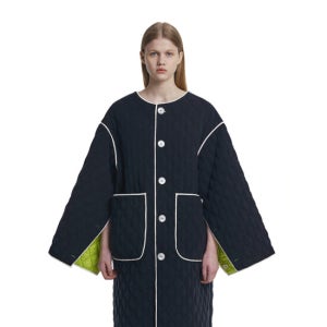 트렁크프로젝트 Reversible Cape Quilted Jacket_Navy/Yellow