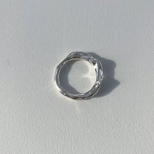 CRUMPLED RING, 로씨오블랑코(rocio-blanco)