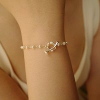 피오레 flower toggle bracelet