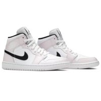 나이키 에어 조던1 미드 우먼스 베얼리 로즈 BQ6472500 NIKE AIR JORDAN1 MID BARELY ROSE