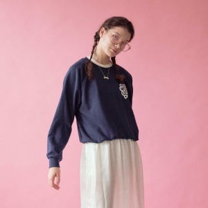 [타르트] [당일배송]Tarrt logo sweatshirts - Navy