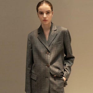 [아바몰리] GLEN WOOL CHECK THREE BUTTON JACKET(Grey Check)