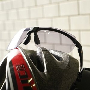 체인지마스터 TR90 소재 프레임 14g 초경량 스포츠 고글 투명변색 선글라스