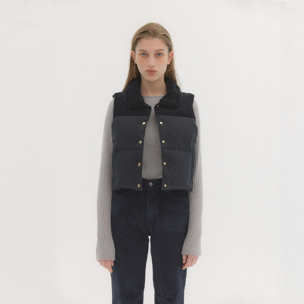 [니하운] Catherine Puffer Vest (Black)