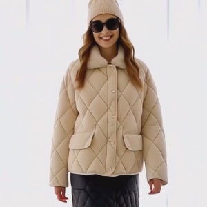 다이아몬드 퀼팅 크림 루즈핏 퍼 카라 숏 패딩점퍼[누빔 털 가벼운 경량 웰런 짧은 하프 겨울 돕바 돗바 파카 오버핏 아우터 겉옷 외투 아웃터 명품보세 고급 브랜드 데일리 여행룩 나