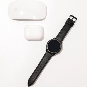 [롯데백화점] 로이드 [GB] 스마트 워치 디셈버나잇 블랙 가죽 스트랩 LL3S21301LBB LE1208008966