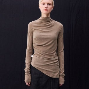 [위메농] River half-neck top OMN22AWTOP02
